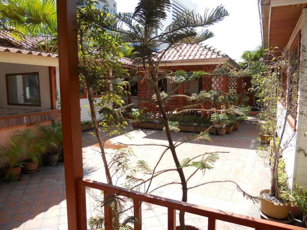 בנגקוק Strand Inn Hotel מראה חיצוני תמונה